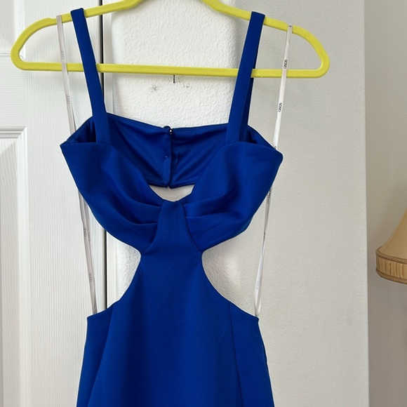 asos Design Side Cutout Strap dress with back button closure. - Picture 1 of 10